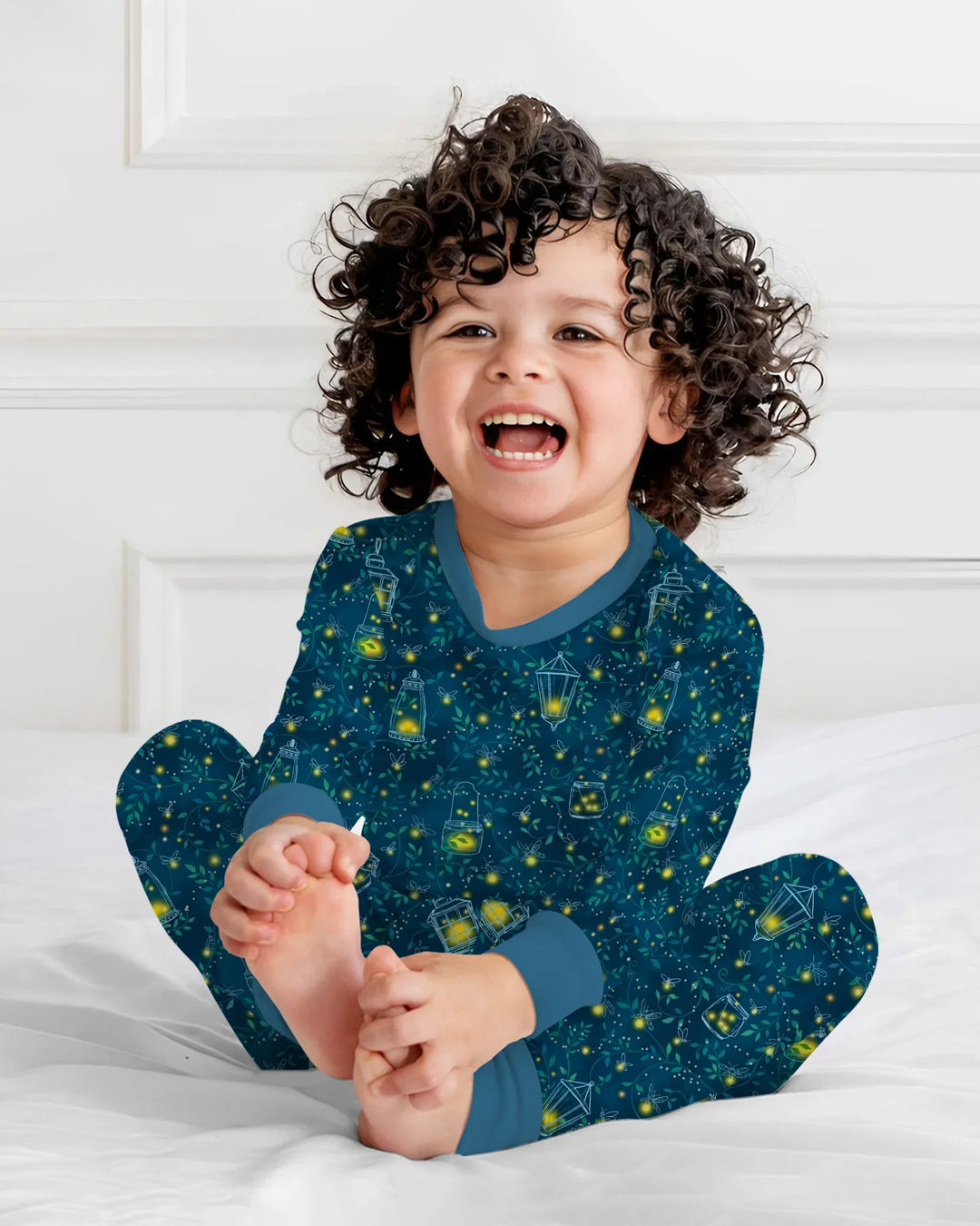 Zweiteiliges Langarm-Pyjama-Set mit Sommerfrüchten