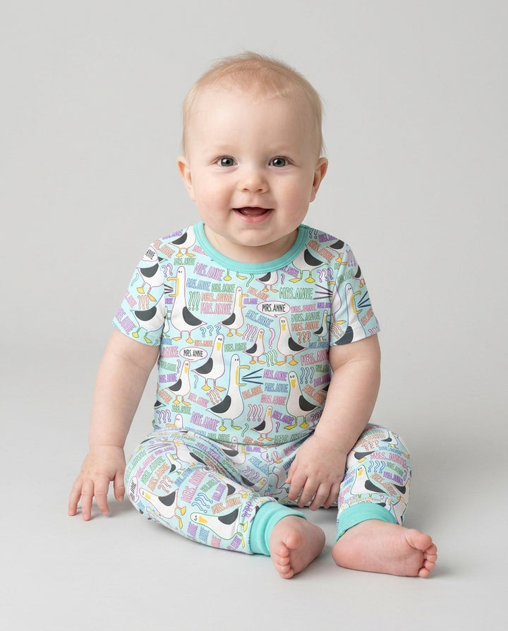 Zweiteiliges, kurzärmliges Pyjama-Set mit Marienkäfern