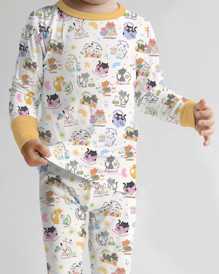 Zweiteiliges Langarm-Pyjama-Set mit Sommerfrüchten