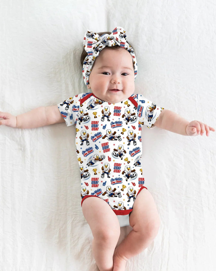 Gerippte Babykleidung mit individuellem Foto - Weich &amp; Skizzenhaft