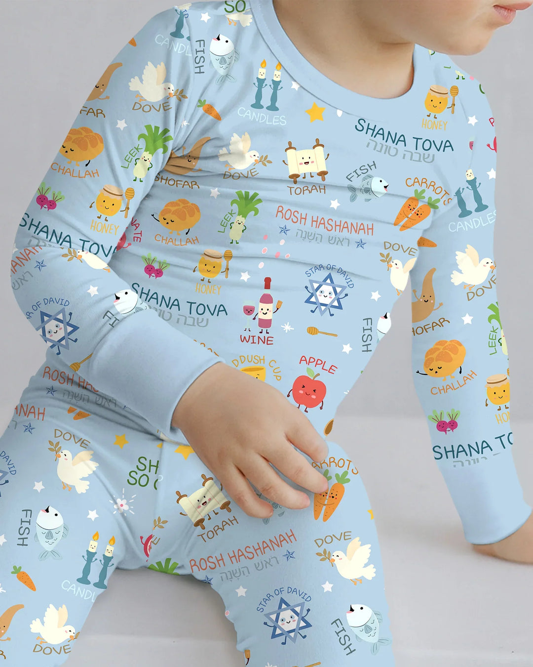 Zweiteiliges Langarm-Pyjama-Set mit Sommerfrüchten