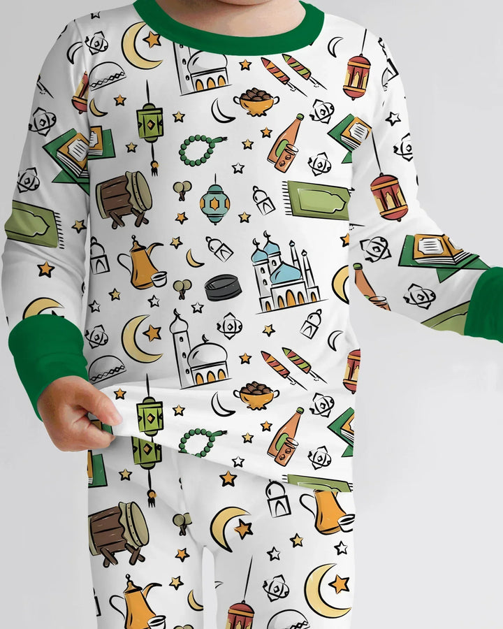 Zweiteiliges Langarm-Pyjama-Set mit Sommerfrüchten