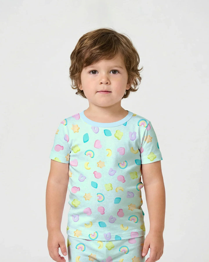 Template Zweiteiliges Pyjama-Set mit kurzen Ärmeln und Shorts