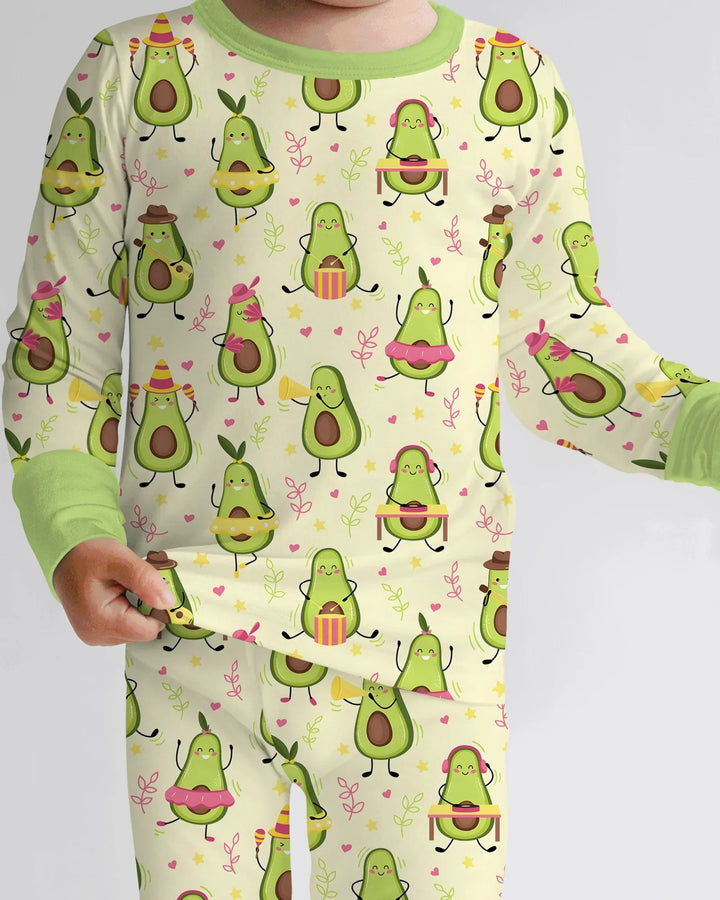 Zweiteiliges Langarm-Pyjama-Set mit Sommerfrüchten