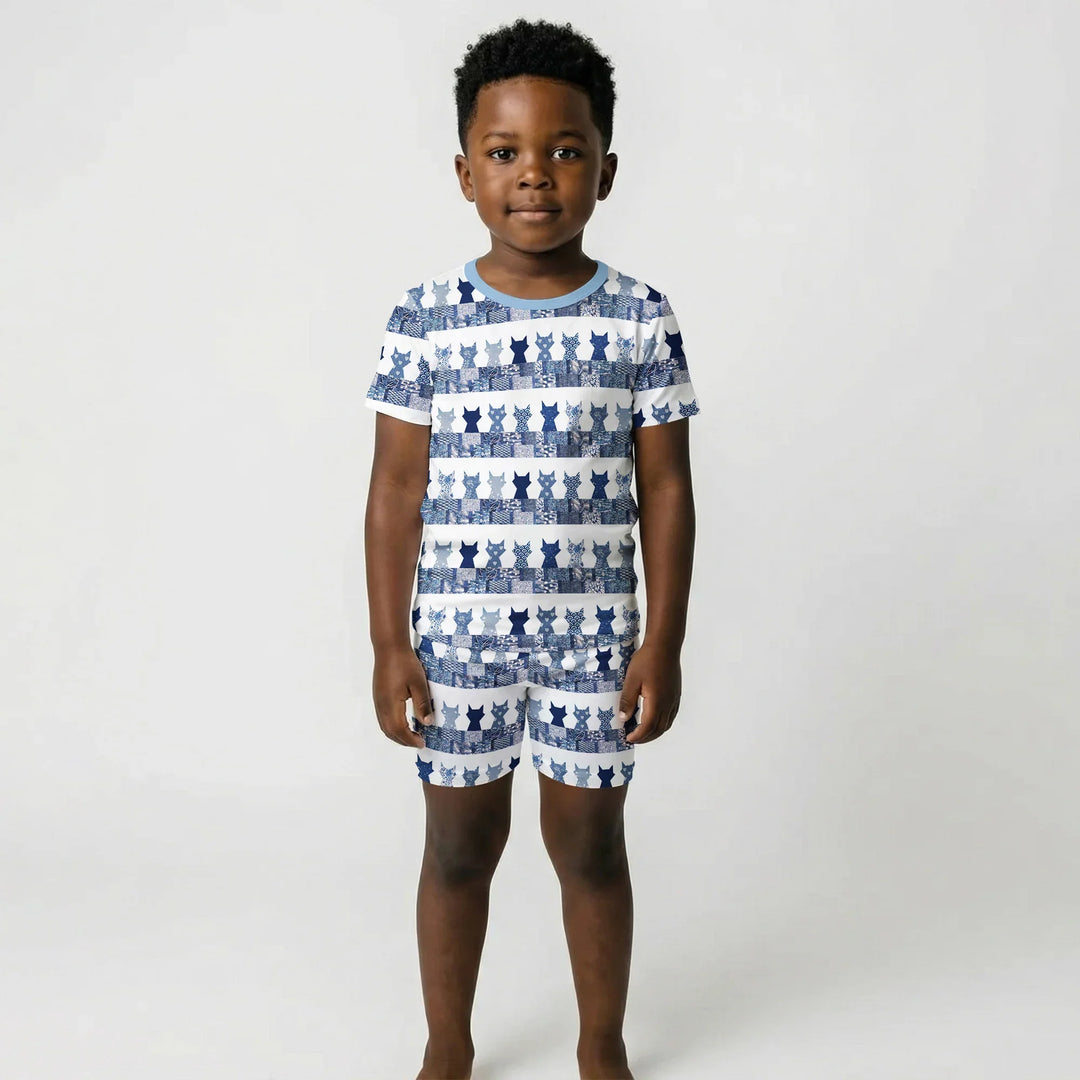 Template Zweiteiliges Pyjama-Set mit kurzen Ärmeln und Shorts