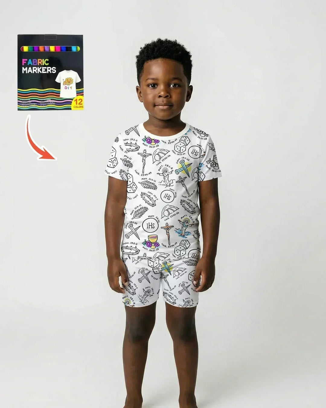 Template Zweiteiliges Pyjama-Set mit kurzen Ärmeln und Shorts