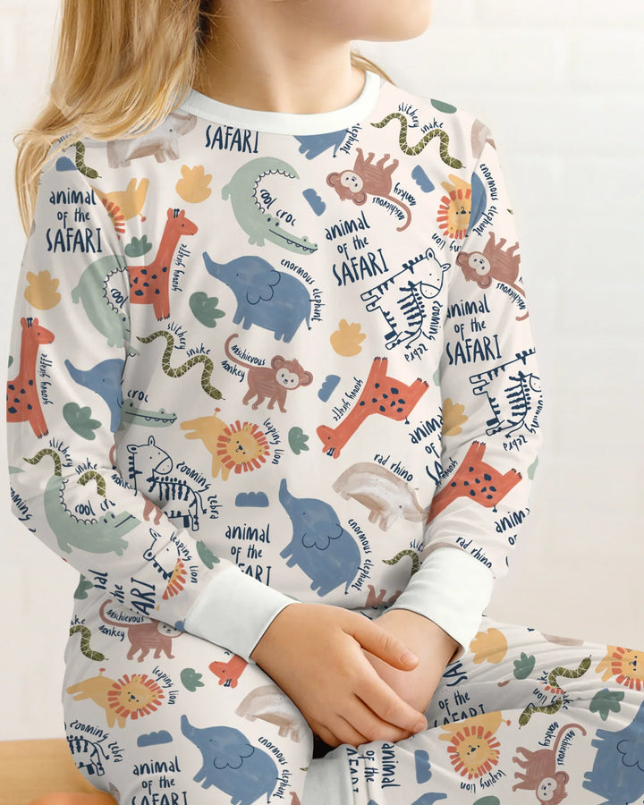 Zweiteiliges Langarm-Pyjama-Set mit Sommerfrüchten