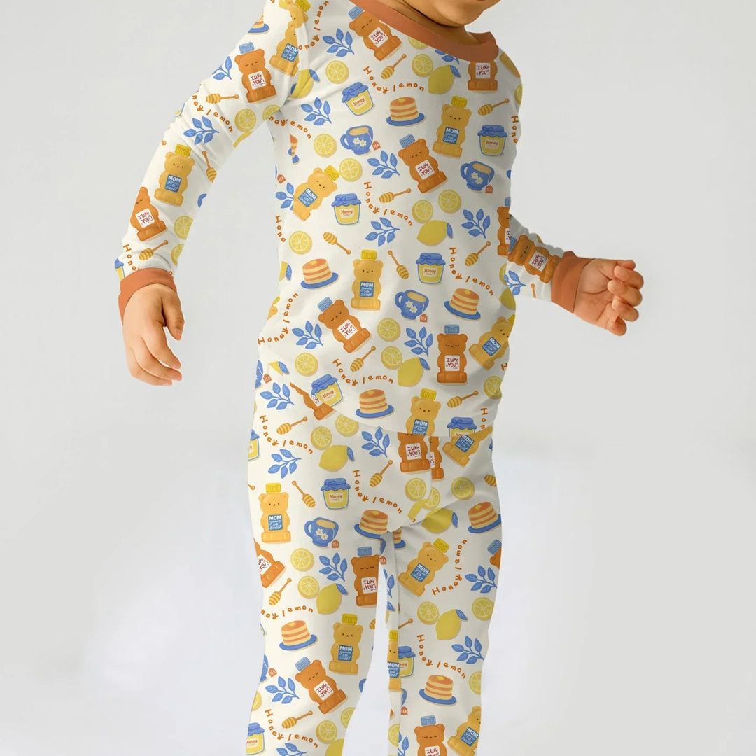 Zweiteiliges Langarm-Pyjama-Set mit Sommerfrüchten