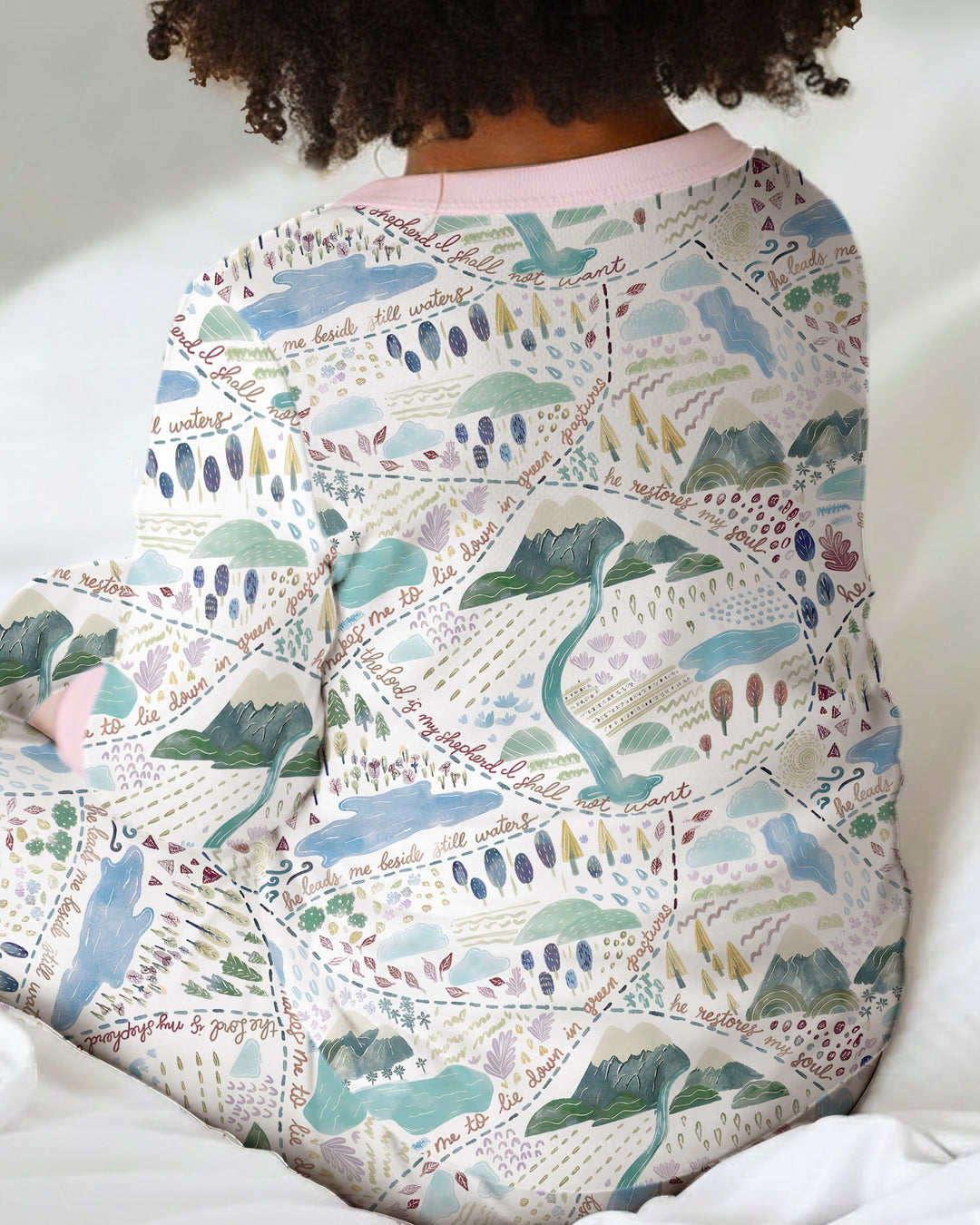 Zweiteiliges Langarm-Pyjama-Set mit Sommerfrüchten