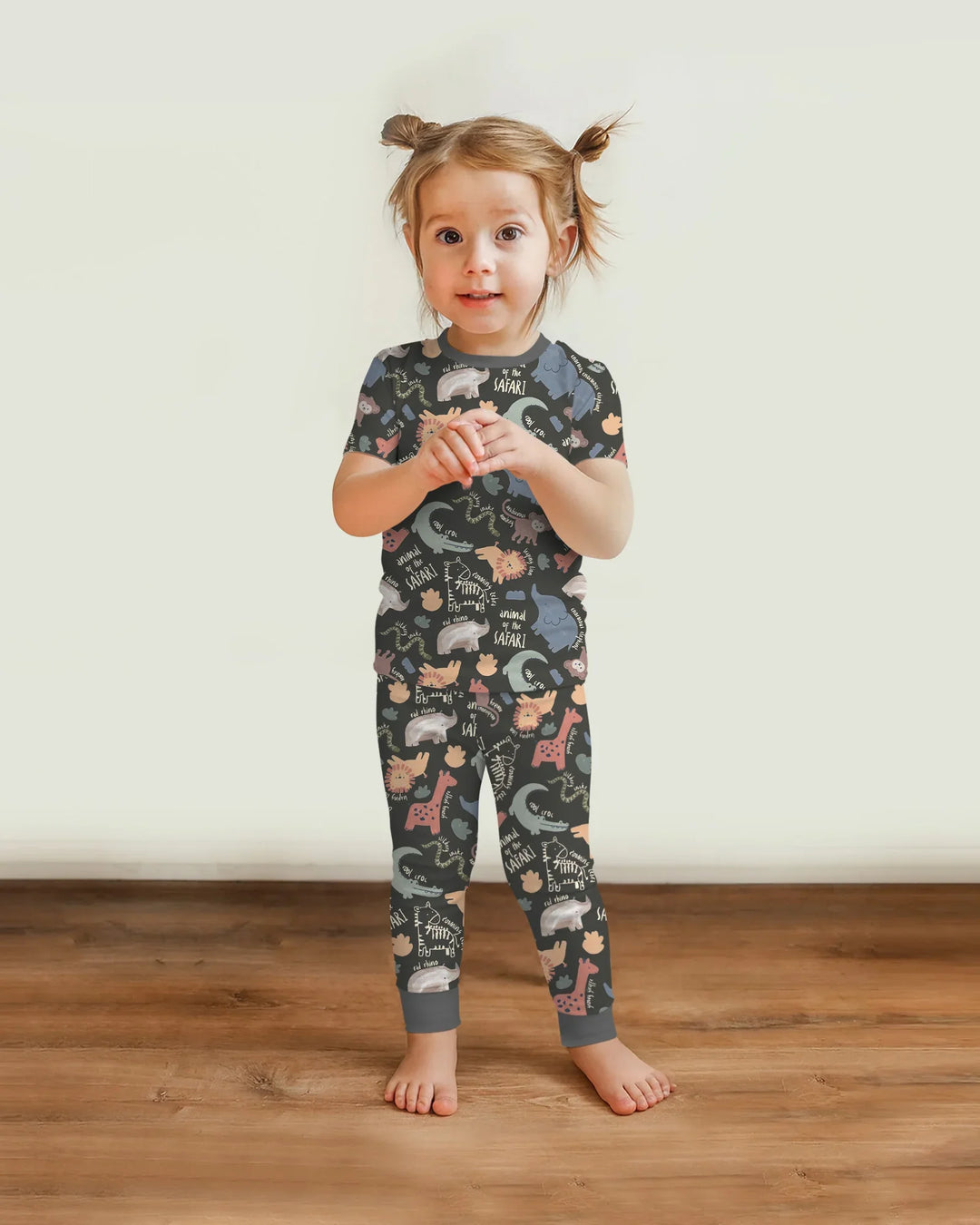 Zweiteiliges, kurzärmliges Pyjama-Set mit Marienkäfern