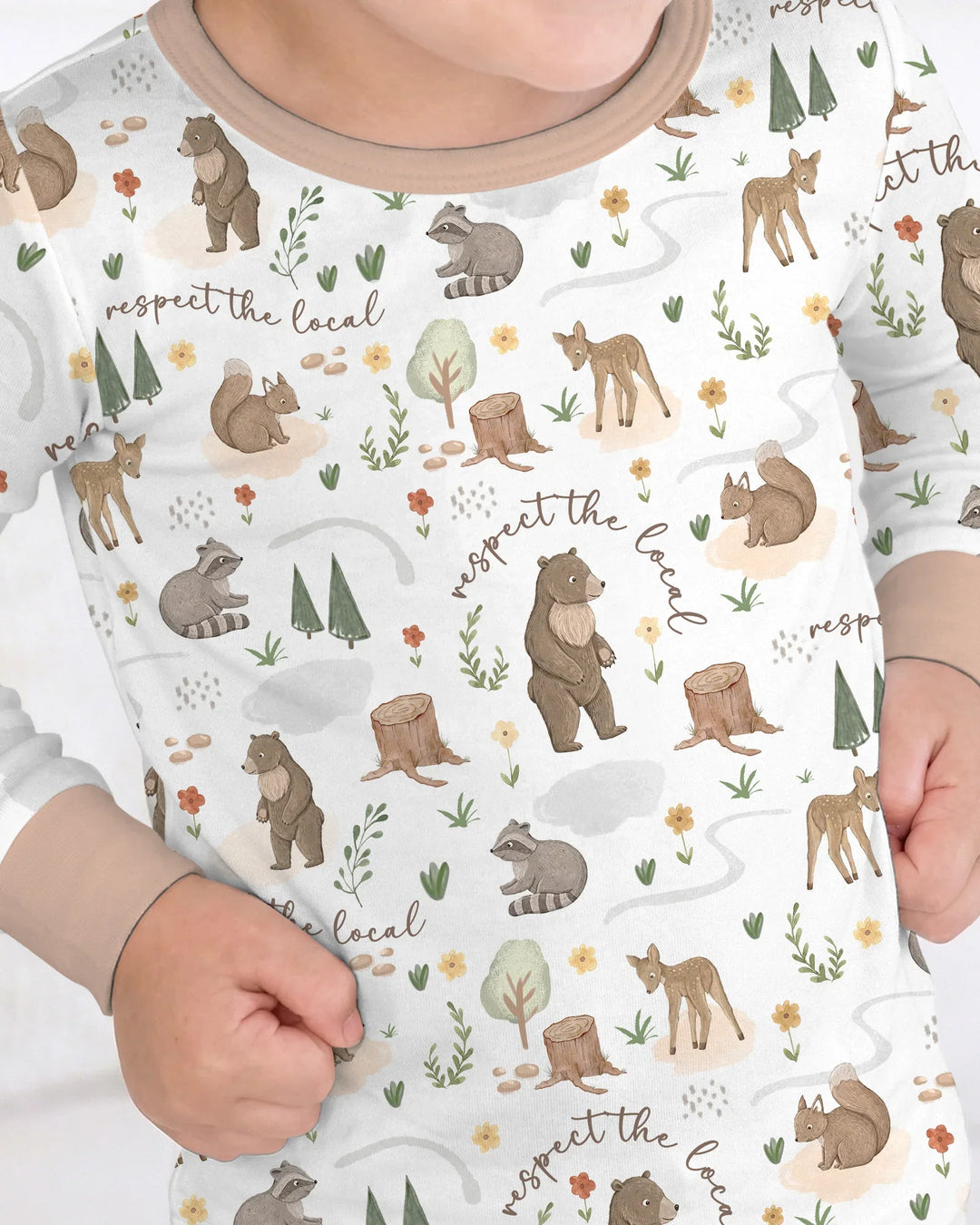 Zweiteiliges Langarm-Pyjama-Set mit Sommerfrüchten