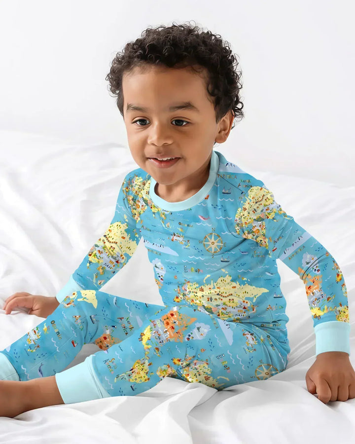 Zweiteiliges Langarm-Pyjama-Set mit Sommerfrüchten