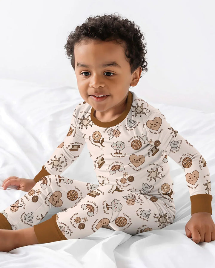 Zweiteiliges Langarm-Pyjama-Set mit Sommerfrüchten