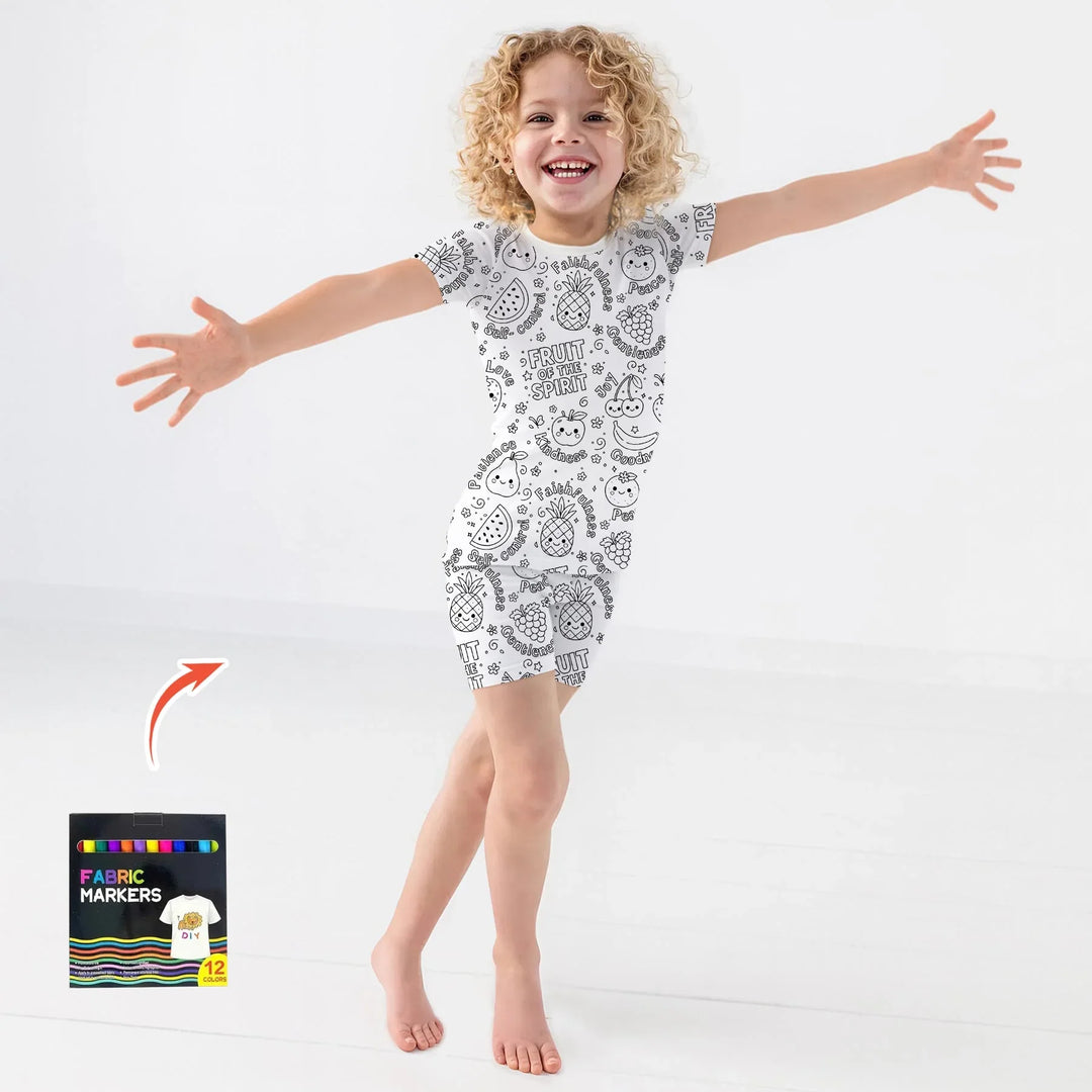 Template Zweiteiliges Pyjama-Set mit kurzen Ärmeln und Shorts