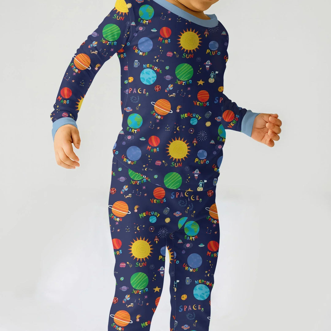 Zweiteiliges Langarm-Pyjama-Set mit Sommerfrüchten