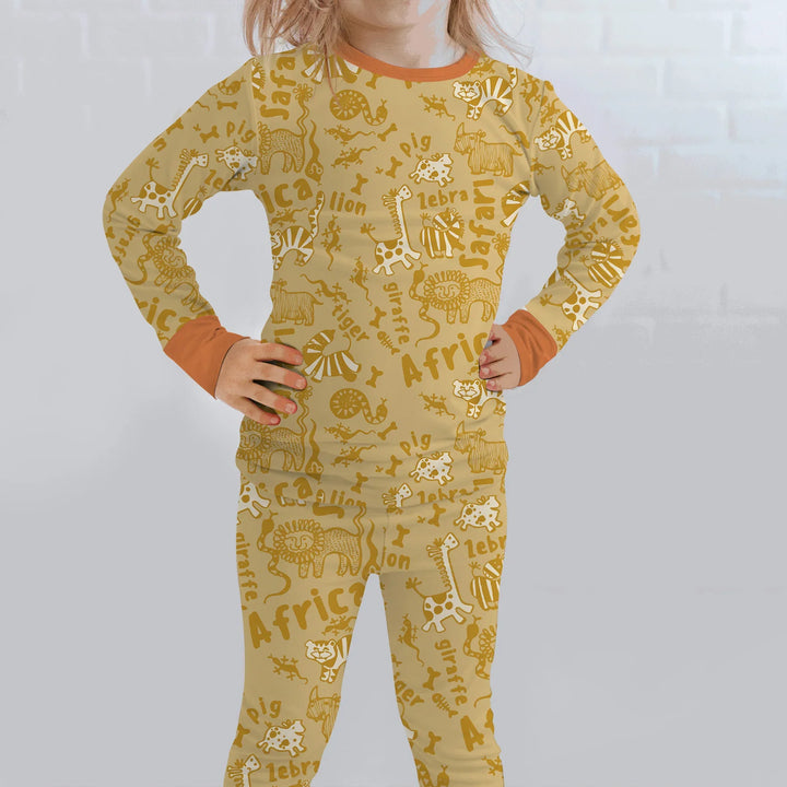 Zweiteiliges Langarm-Pyjama-Set mit Sommerfrüchten