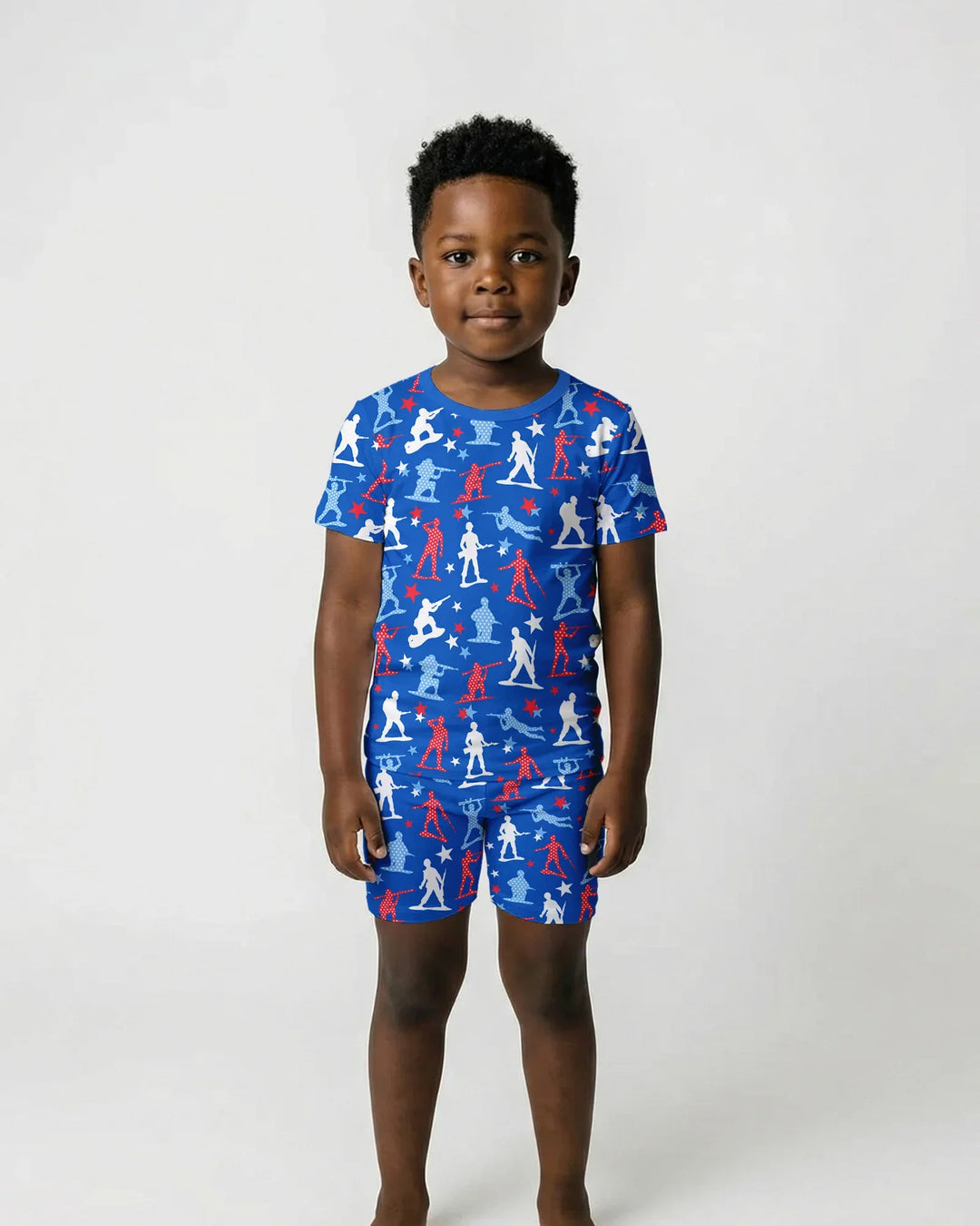 Template Zweiteiliges Pyjama-Set mit kurzen Ärmeln und Shorts
