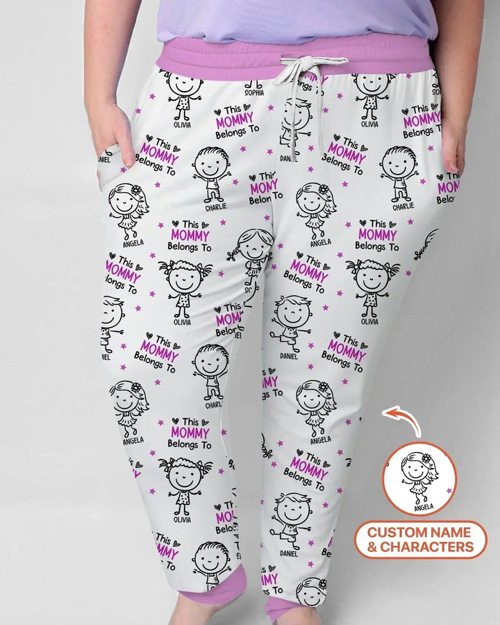 Personalisierter Name „Diese Mama gehört zu“ Doodle Bambus Damen Pyjama-Set
