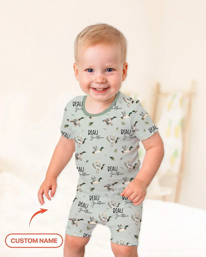 Zweiteiliges Pyjama-Set mit kurzen Ärmeln und Shorts im Sommer-Design