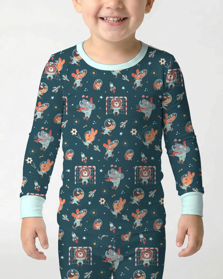 Zweiteiliges Langarm-Pyjama-Set mit Sommerfrüchten