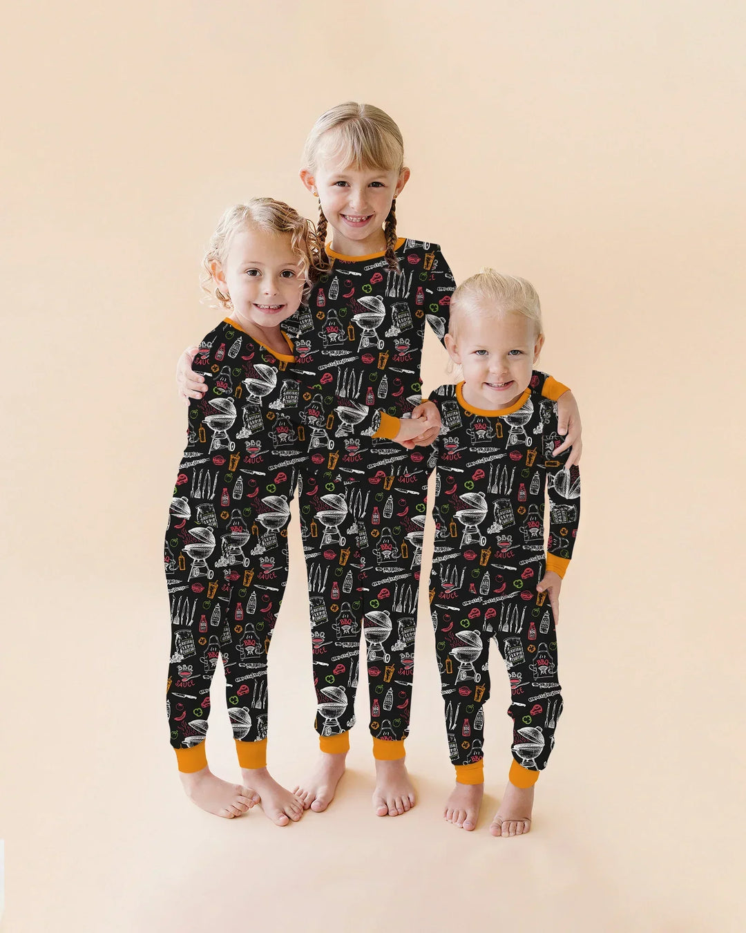 Zweiteiliges Langarm-Pyjama-Set mit Sommerfrüchten