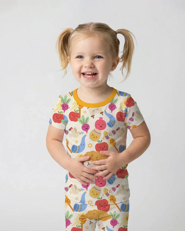 Zweiteiliges, kurzärmliges Pyjama-Set mit Marienkäfern
