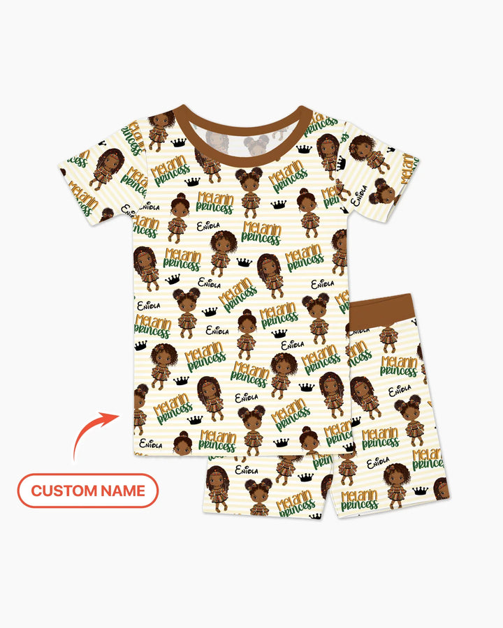 Zweiteiliges Pyjama-Set mit kurzen Ärmeln und Shorts im Sommer-Design