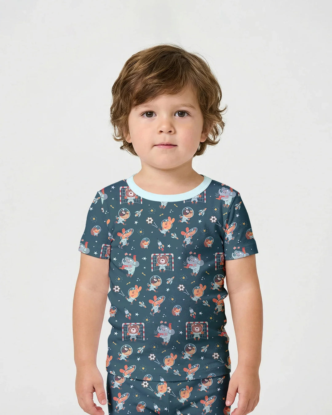 Zweiteiliges Pyjama-Set mit kurzen Ärmeln und Shorts im Sommer-Design