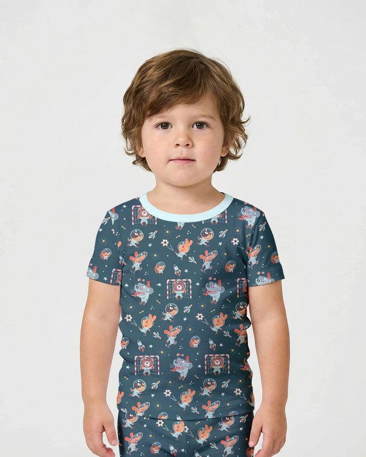 Zweiteiliges Pyjama-Set mit kurzen Ärmeln und Shorts im Sommer-Design