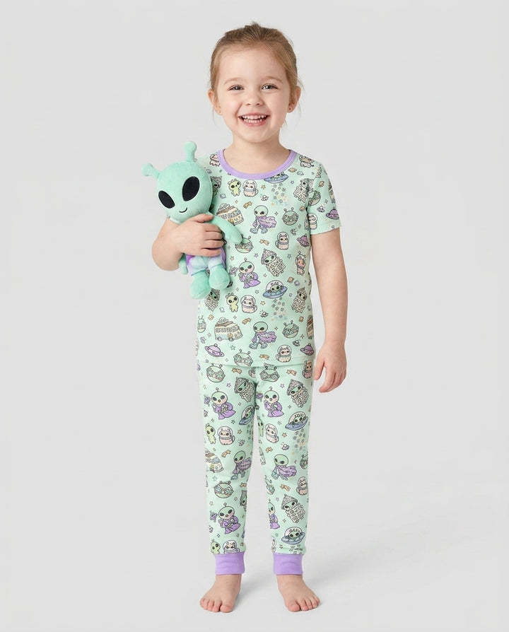 Zweiteiliges, kurzärmliges Pyjama-Set mit Marienkäfern