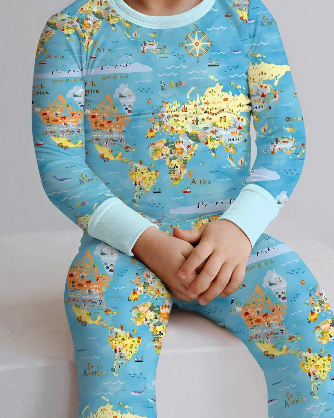 Zweiteiliges Langarm-Pyjama-Set mit Sommerfrüchten
