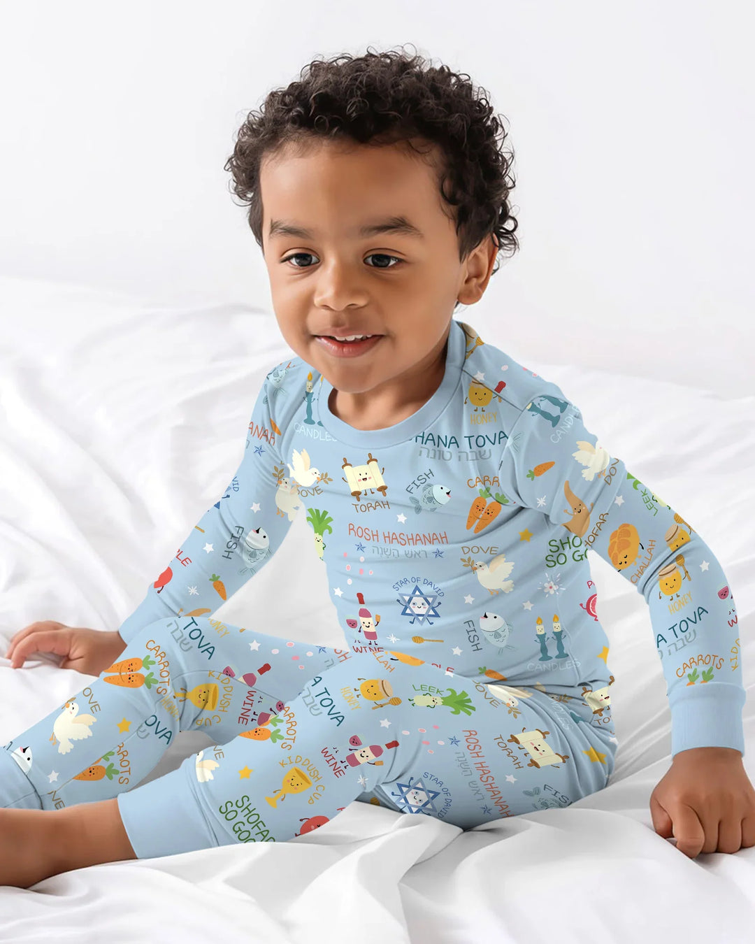Zweiteiliges Langarm-Pyjama-Set mit Sommerfrüchten