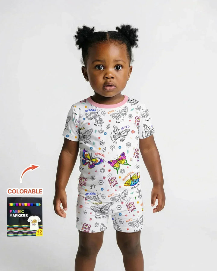 Template Zweiteiliges Pyjama-Set mit kurzen Ärmeln und Shorts
