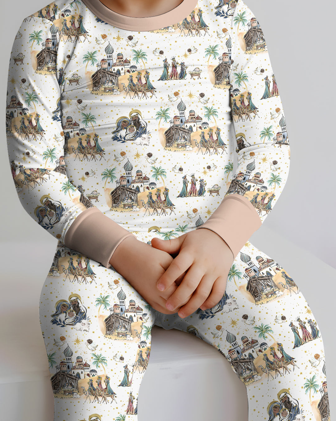 Zweiteiliges Langarm-Pyjama-Set mit Sommerfrüchten