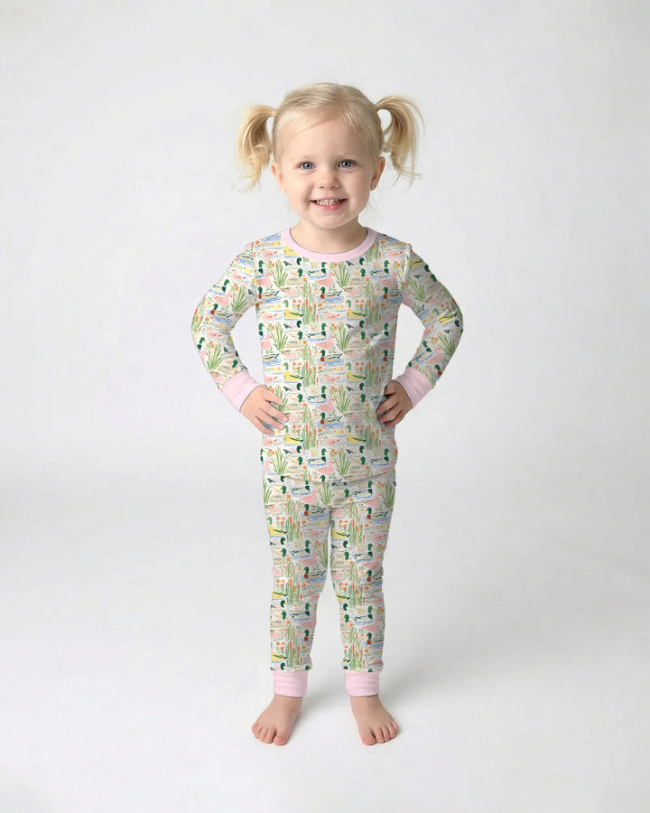 Zweiteiliges Langarm-Pyjama-Set mit Sommerfrüchten