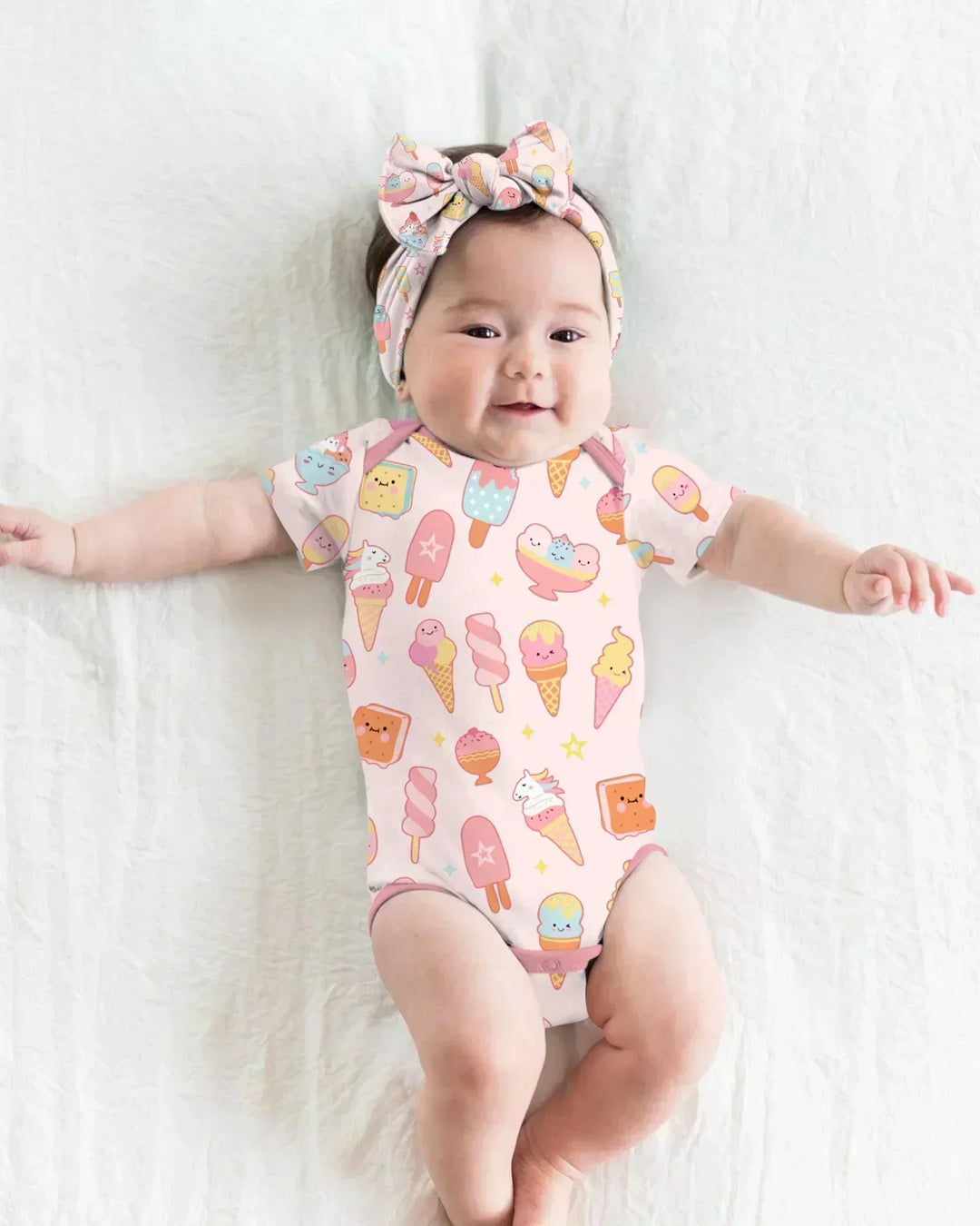 Gerippte Babykleidung mit individuellem Foto - Weich &amp; Skizzenhaft