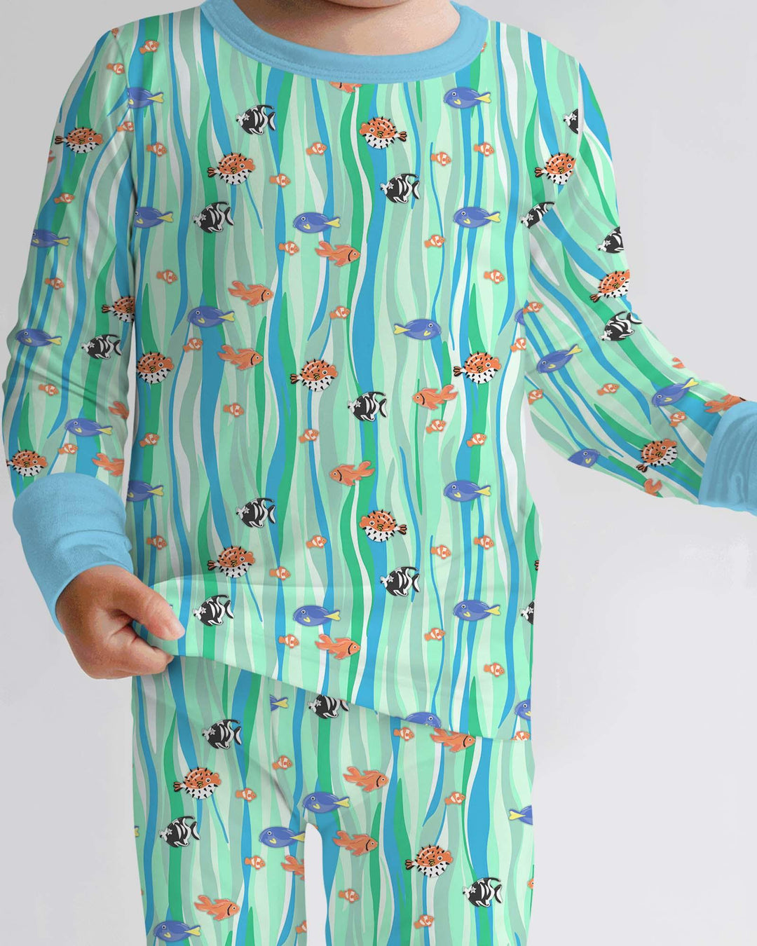 Zweiteiliges Langarm-Pyjama-Set mit Sommerfrüchten