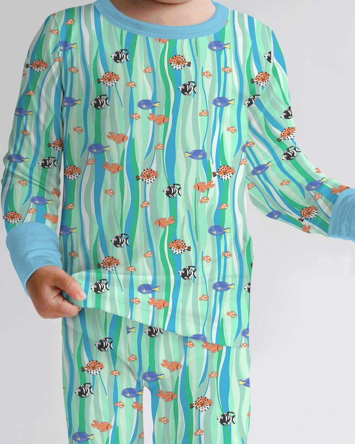 Zweiteiliges Langarm-Pyjama-Set mit Sommerfrüchten
