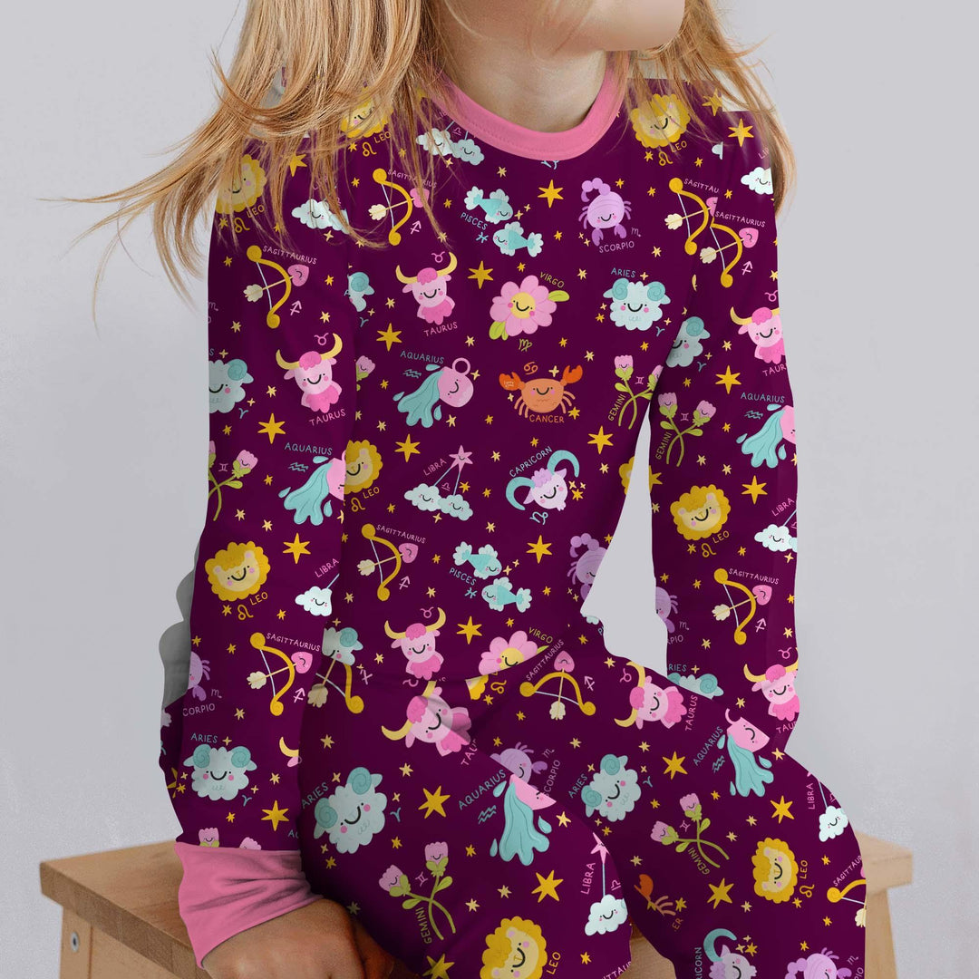 Zweiteiliges Langarm-Pyjama-Set mit Sommerfrüchten