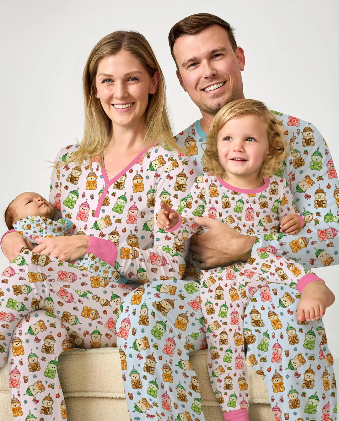 Zweiteiliges Langarm-Pyjama-Set mit Sommerfrüchten