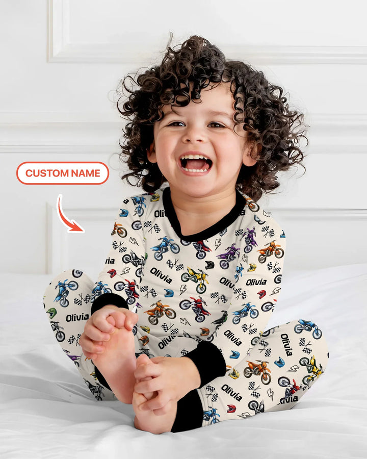 Zweiteiliges Langarm-Pyjama-Set mit Sommerfrüchten