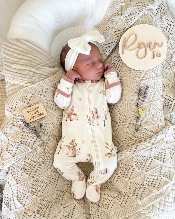 Gerippte Babykleidung mit individuellem Foto - Weich &amp; Skizzenhaft