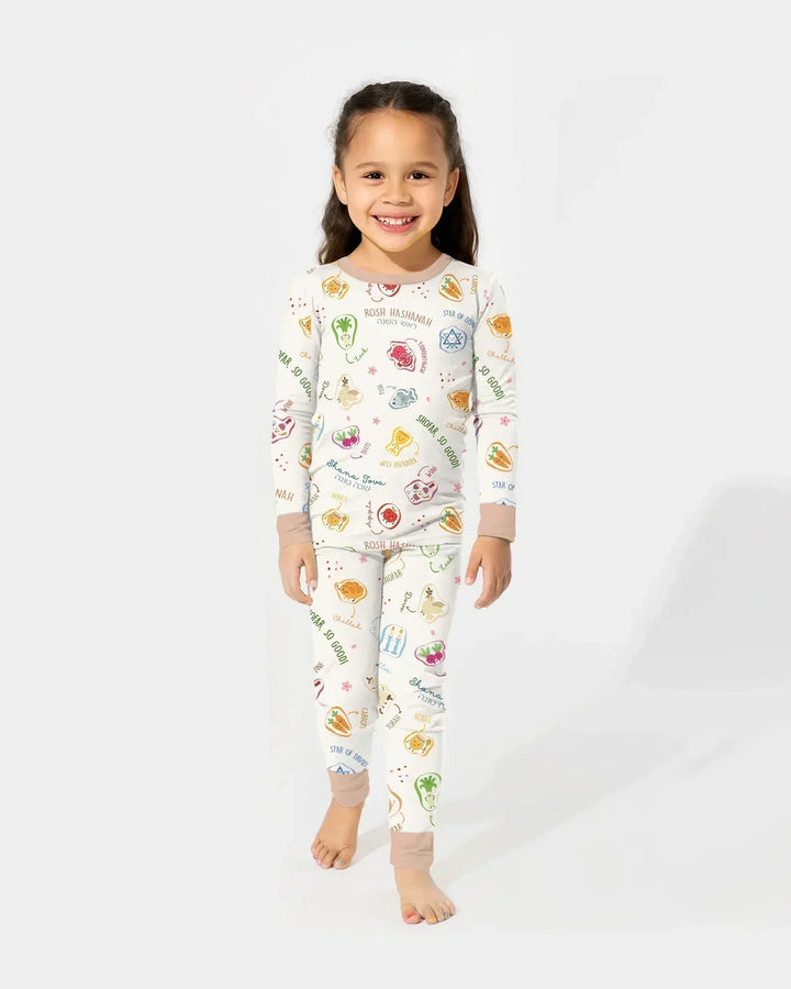 Zweiteiliges Langarm-Pyjama-Set mit Sommerfrüchten