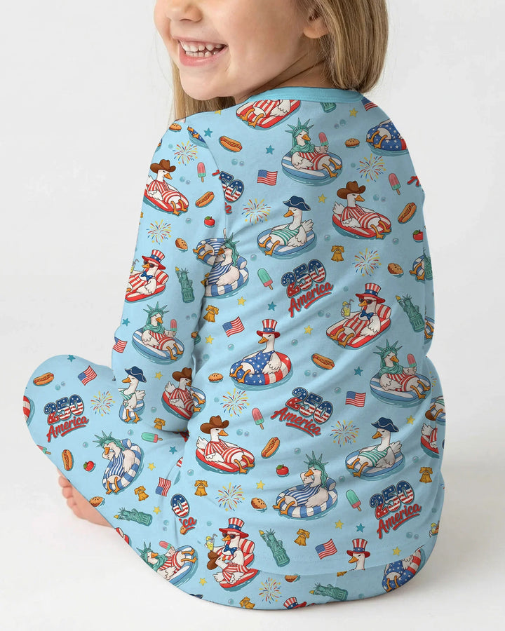 Zweiteiliges Langarm-Pyjama-Set mit Sommerfrüchten