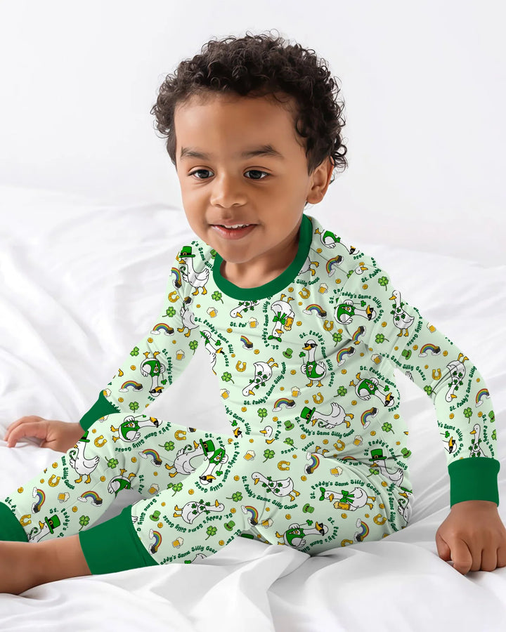 Zweiteiliges Langarm-Pyjama-Set mit Sommerfrüchten
