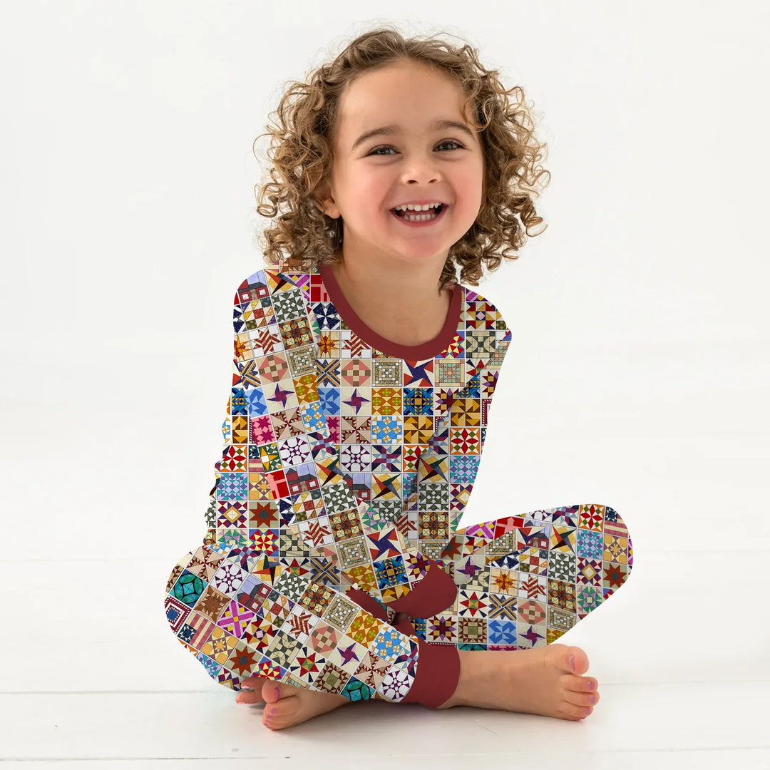 Zweiteiliges Langarm-Pyjama-Set mit Sommerfrüchten
