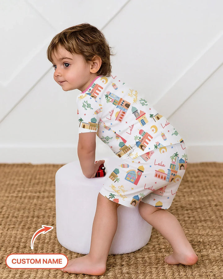 Zweiteiliges Pyjama-Set mit kurzen Ärmeln und Shorts im Sommer-Design