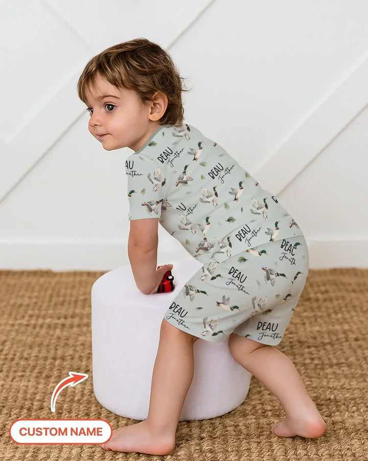 Zweiteiliges Pyjama-Set mit kurzen Ärmeln und Shorts im Sommer-Design