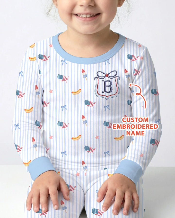 Zweiteiliges Langarm-Pyjama-Set mit Sommerfrüchten