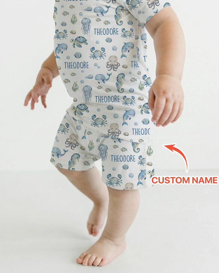 Zweiteiliges Pyjama-Set mit kurzen Ärmeln und Shorts im Sommer-Design